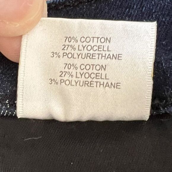 J Brand Ruby High Rise Cigarette Raw Hem Crop Jeans in Duality - Picture 9 of 10